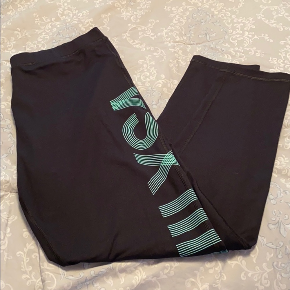 Victoria’s Secret Sport Legging